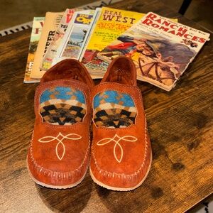 Genuine leather Pendleton style moccasins